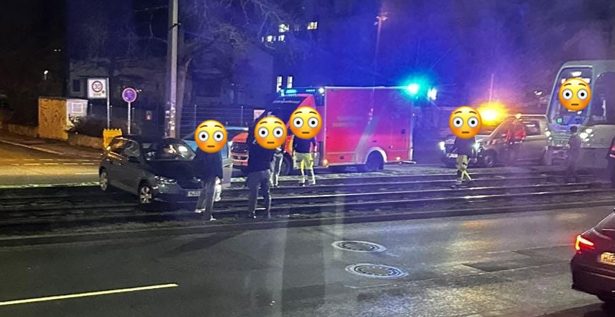 PKW im Gleis 16.01.2026